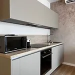 Pergola The 5 Guest Retreat Апартаменты *