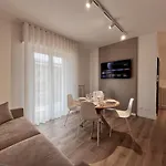 Апартаменты Pergola The 5 Guest Retreat