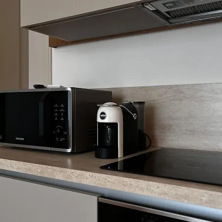 Pergola The 5 Guest Retreat