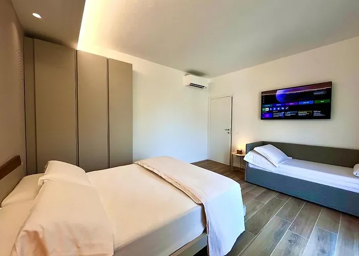 Pergola The 5 Guest Retreat Appartement Garda (Verona)