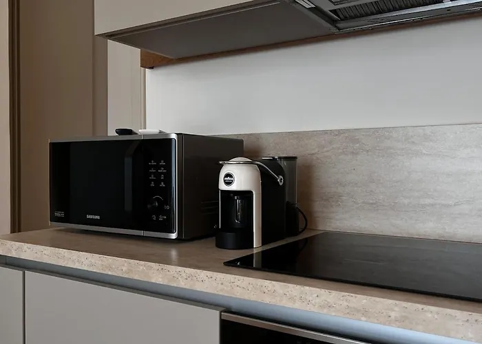 Pergola The 5 Guest Retreat